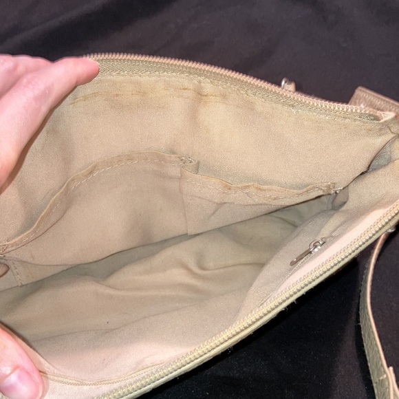 Jaclyn Smith purse - Tan, 3 pockets, 11”x5”x7” - Picture 8 of 12